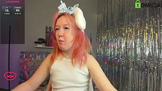 Snapshot of Sara_Robinson chatting on 3, 2, 2025 Sara Robinson online show from 3, 2, 2025