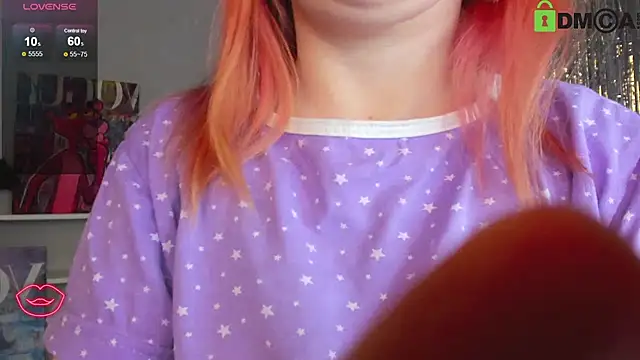 Snapshot of Sara_Robinson chatting on 3, 2, 2025 Sara Robinson online show from 3, 2, 2025