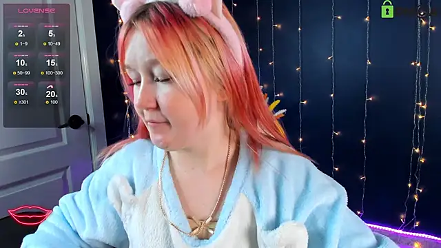 Snapshot of Sara_Robinson chatting on 13, 2, 2025 Sara Robinson online show from 13, 2, 2025