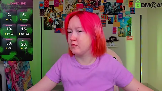 Snapshot of Sara_Robinson chatting on 12, 3, 2025 Sara Robinson online show from 12, 3, 2025