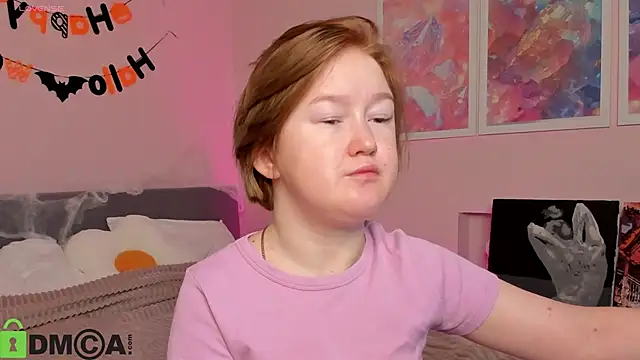 Snapshot of Sara_Robinson chatting on 2, 11, 2025 Sara Robinson online show from 2, 11, 2025