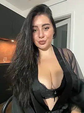 Snapshot of Evelyn___Sweet chatting on 9, 9, 2025 Evelyn Sweet online show from 9, 9, 2025