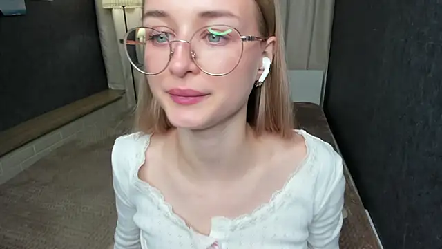 Snapshot of Tiffanyhunt chatting on 27, 1, 2025 Tiffanyhunt online show from 27, 1, 2025