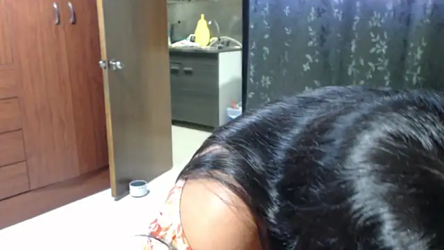 Snapshot of miia-big1boobs_ chatting on 23, 5, 2026 miia-big1boobs online show from 23, 5, 2026
