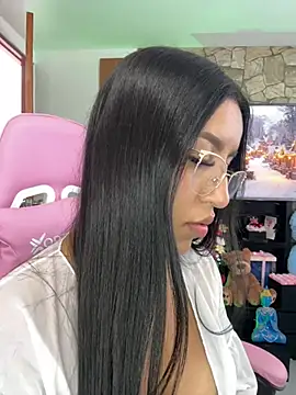 Snapshot of Tamara_Roberts1 chatting on 23, 12, 2024 Tamara Roberts1 online show from 23, 12, 2024