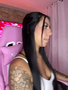 Snapshot of Tamara_Roberts1 chatting on 30, 1, 2025 Tamara Roberts1 online show from 30, 1, 2025