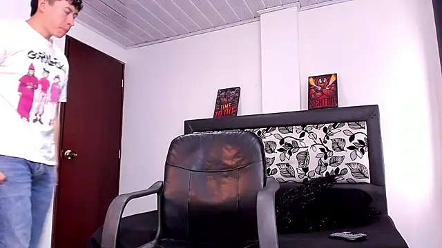 Snapshot of setsuna10 chatting on 13, 12, 2024 setsuna10 online show from 13, 12, 2024