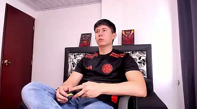 Snapshot of setsuna10 chatting on 14, 12, 2024 setsuna10 online show from 14, 12, 2024