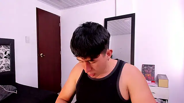 Snapshot of setsuna10 chatting on 14, 1, 2025 setsuna10 online show from 14, 1, 2025