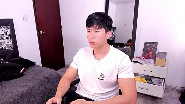 Snapshot of setsuna10 chatting on 3, 2, 2025 setsuna10 online show from 3, 2, 2025