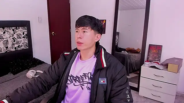 Snapshot of setsuna10 chatting on 4, 3, 2025 setsuna10 online show from 4, 3, 2025