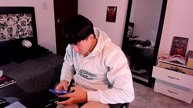 Snapshot of setsuna10 chatting on 19, 3, 2025 setsuna10 online show from 19, 3, 2025