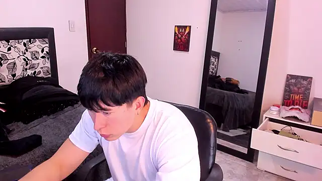 Snapshot of setsuna10 chatting on 20, 3, 2025 setsuna10 online show from 20, 3, 2025