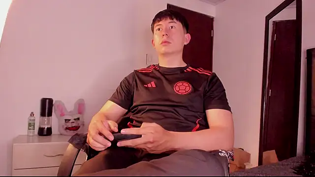 Snapshot of setsuna10 chatting on 8, 9, 2025 setsuna10 online show from 8, 9, 2025