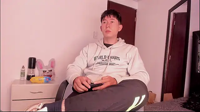 Snapshot of setsuna10 chatting on 9, 9, 2025 setsuna10 online show from 9, 9, 2025