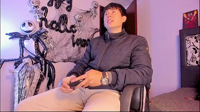 Snapshot of setsuna10 chatting on 31, 10, 2025 setsuna10 online show from 31, 10, 2025