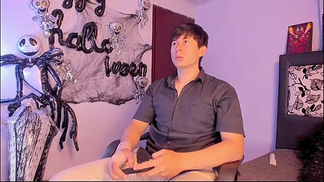 Snapshot of setsuna10 chatting on 31, 10, 2025 setsuna10 online show from 31, 10, 2025