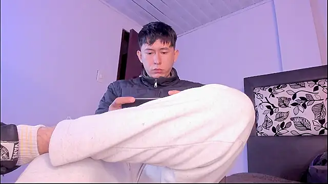 Snapshot of setsuna10 chatting on 29, 11, 2025 setsuna10 online show from 29, 11, 2025