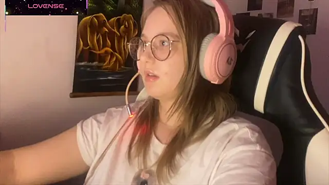 JacyWinslat online show from 2, 10, 2025