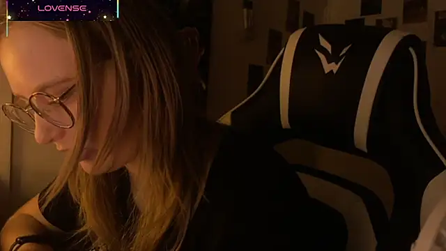 JacyWinslat online show from 12, 10, 2025