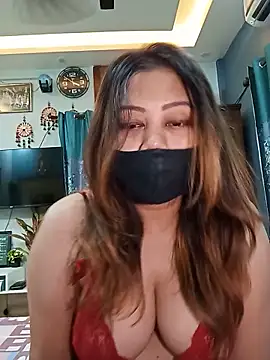 Snapshot of Cute-mona chatting on 5, 6, 2026 Cute-mona online show from 5, 6, 2026