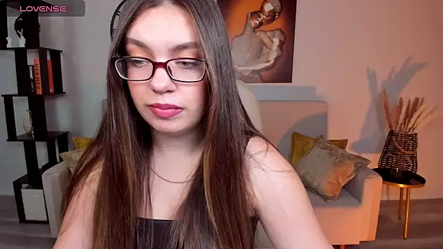Snapshot of DaniellaLovely chatting on 5, 12, 2024 DaniellaLovely online show from 5, 12, 2024