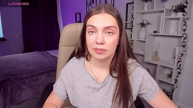 Snapshot of DaniellaLovely chatting on 26, 9, 2025 DaniellaLovely online show from 26, 9, 2025
