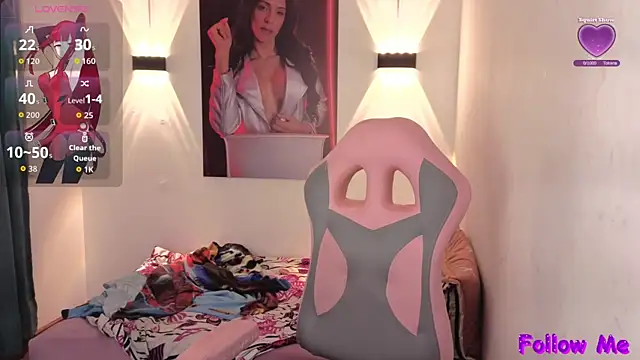 Snapshot of vittorialombardi__ chatting on 9, 11, 2025 vittorialombardi online show from 9, 11, 2025