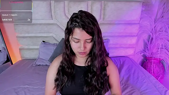 Rebeca Williams  online show from 10, 11, 2025