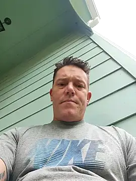 Bigtater1999 online show from 8, 5, 2026