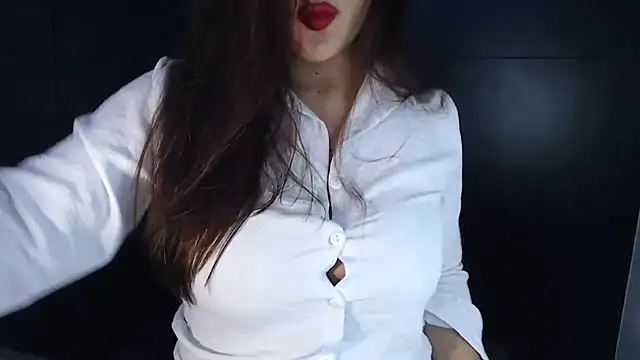 Snapshot of AdharaLujan chatting on 3, 12, 2025 AdharaLujan online show from 3, 12, 2025