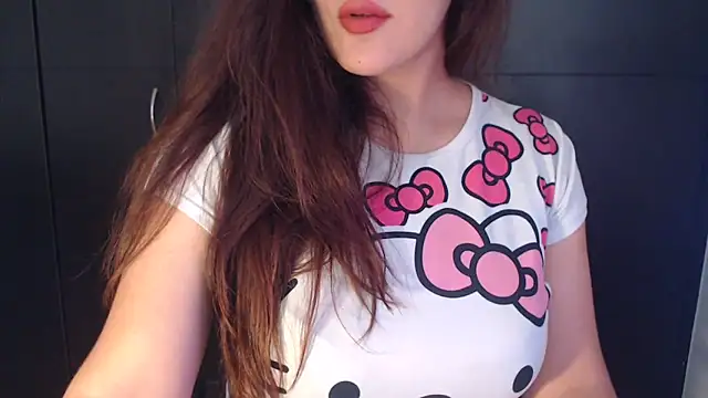 AdharaLujan online show from 4, 3, 2026