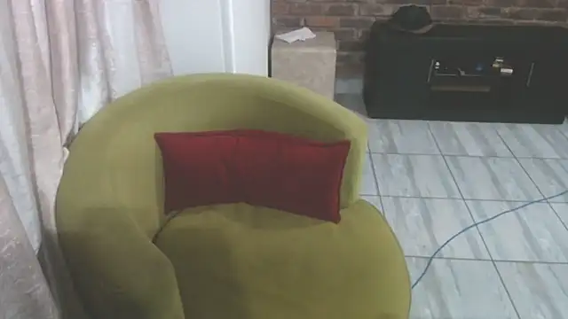 Snapshot of Wettitiesxxx chatting on 1, 11, 2025 Wettitiesxxx online show from 1, 11, 2025