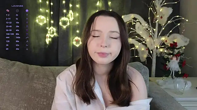 Snapshot of GarynAnstead chatting on 25, 12, 2024 GarynAnstead online show from 25, 12, 2024