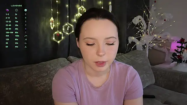 Snapshot of GarynAnstead chatting on 4, 1, 2025 GarynAnstead online show from 4, 1, 2025