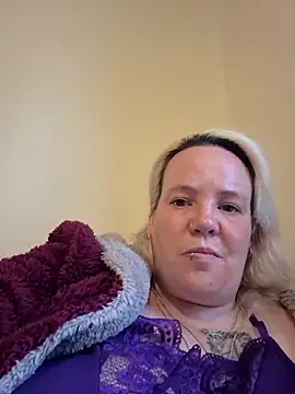Bigbustedcurvylady online show from 18, 5, 2026