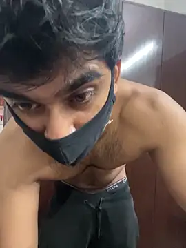 Snapshot of John_desihunk chatting on 14, 12, 2024 John desihunk online show from 14, 12, 2024