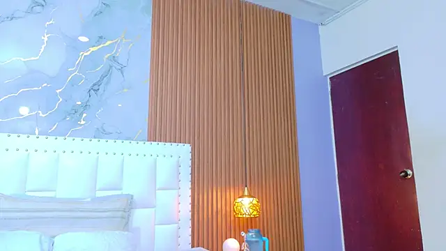 hotlatinateacher online show from 25, 10, 2025