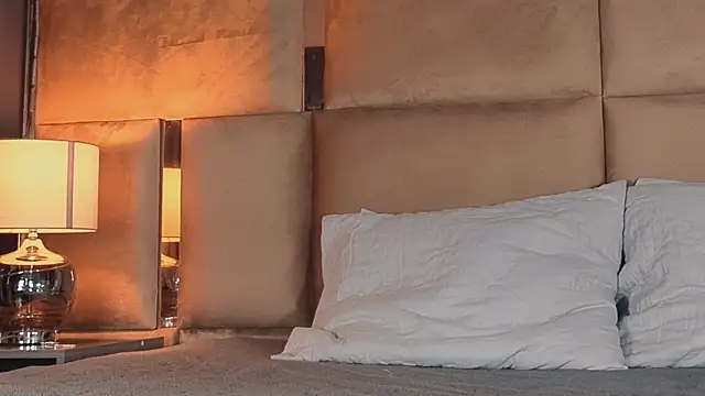 angelinepossy online show from 14, 9, 2025