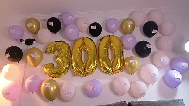 Snapshot of angelinepossy chatting on 18, 7, 2026 angelinepossy online show from 18, 7, 2026