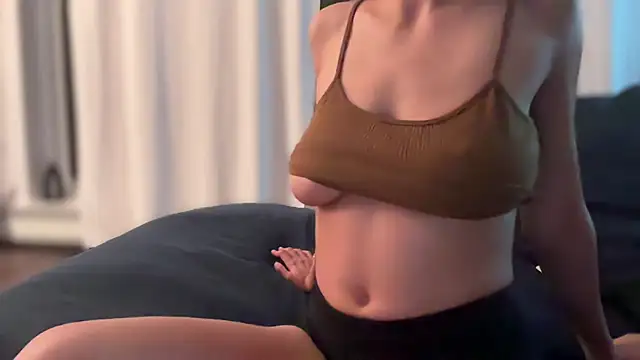 Snapshot of senioritaZol chatting on 5, 10, 2025 senioritaZol online show from 5, 10, 2025