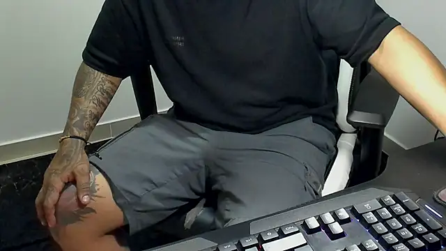 Snapshot of stebankechima chatting on 30, 10, 2025 stebankechima online show from 30, 10, 2025