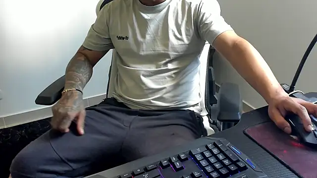 Snapshot of stebankechima chatting on 8, 11, 2025 stebankechima online show from 8, 11, 2025