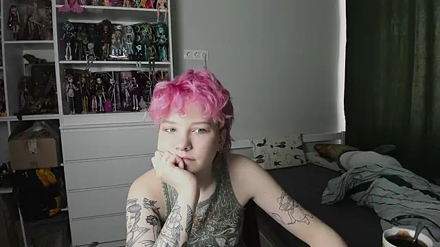 School Love online show from 10, 3, 2026