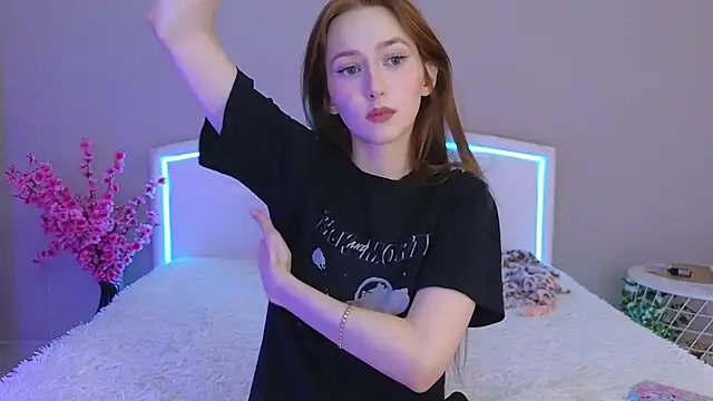 MichaDenver online show from 10, 10, 2025