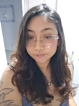 Snapshot of Mia_Ruiz chatting on 30, 11, 2025 Mia Ruiz online show from 30, 11, 2025