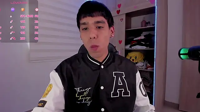 aldrinwhite online show from 6, 2, 2025