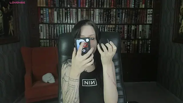 Snapshot of Medusa__Gorgona chatting on 5, 11, 2025 Medusa Gorgona online show from 5, 11, 2025