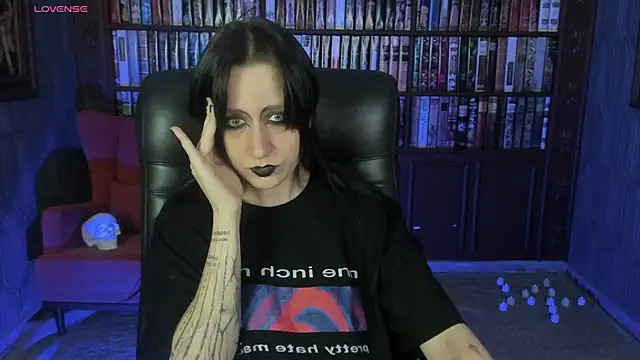 Snapshot of Medusa__Gorgona chatting on 13, 11, 2025 Medusa Gorgona online show from 13, 11, 2025