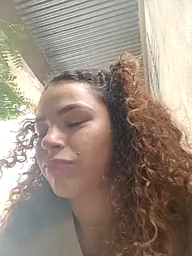 Mommy-Hot online show from 4, 3, 2025